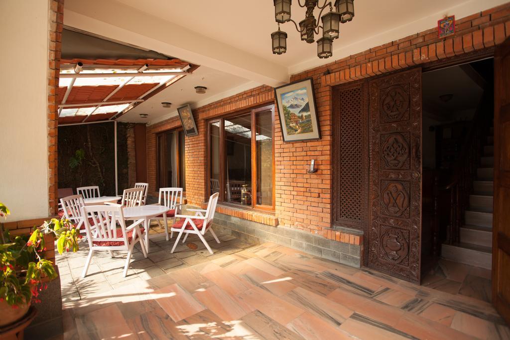 Maya Guest House Thimi ภายนอก รูปภาพ