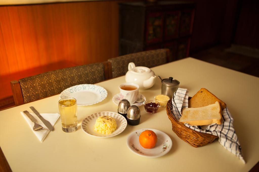 Maya Guest House Thimi ภายนอก รูปภาพ
