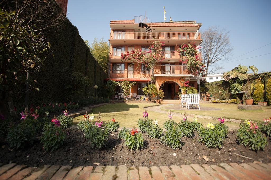 Maya Guest House Thimi ภายนอก รูปภาพ