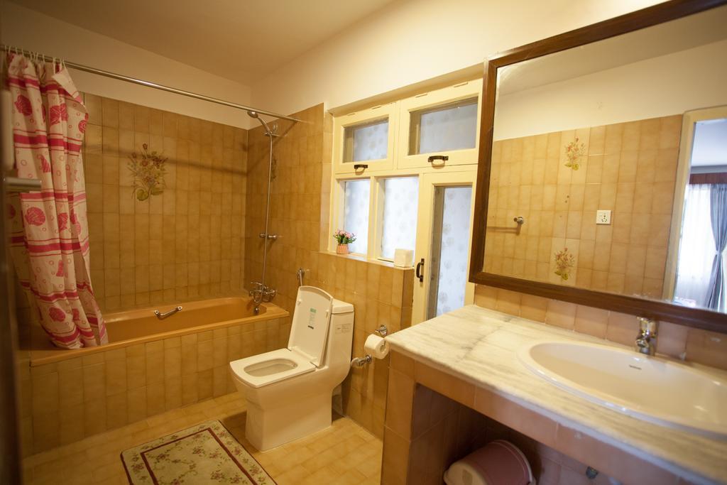 Maya Guest House Thimi ภายนอก รูปภาพ